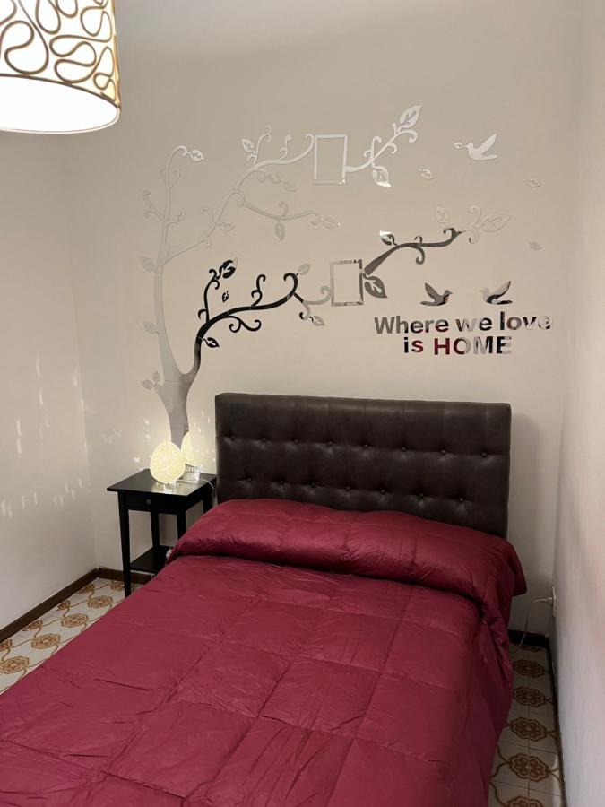 Mary'S Center House Apartment Catania Bagian luar foto